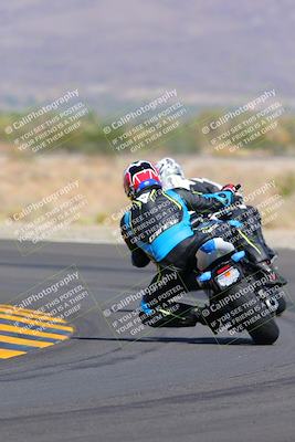 media/Oct-09-2022-SoCal Trackdays (Sun) [[95640aeeb6]]/Turn 14 Backside (1125am)/